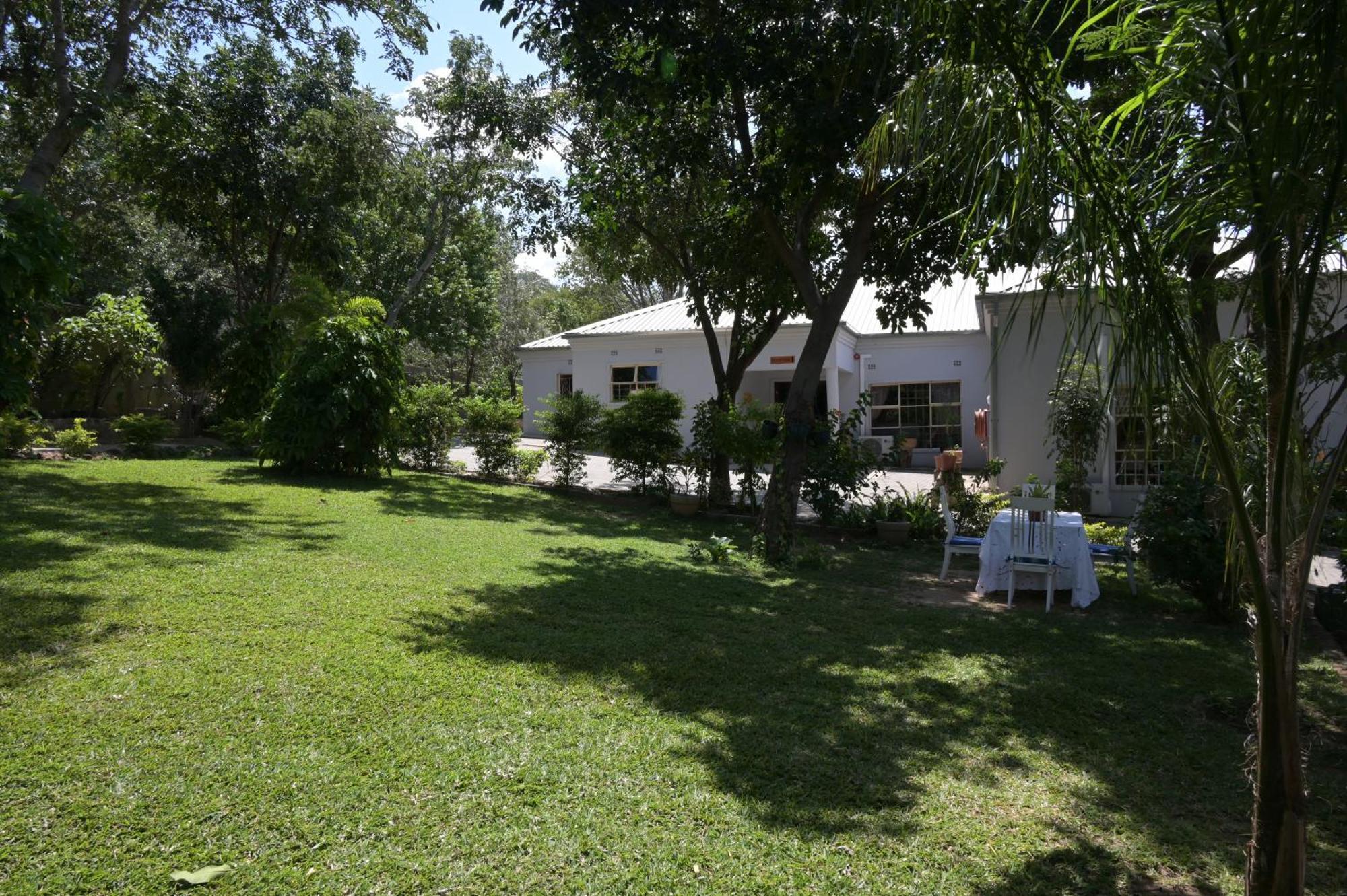 Bed and Breakfast Beulah Court Vineyard Kasane Zewnętrze zdjęcie